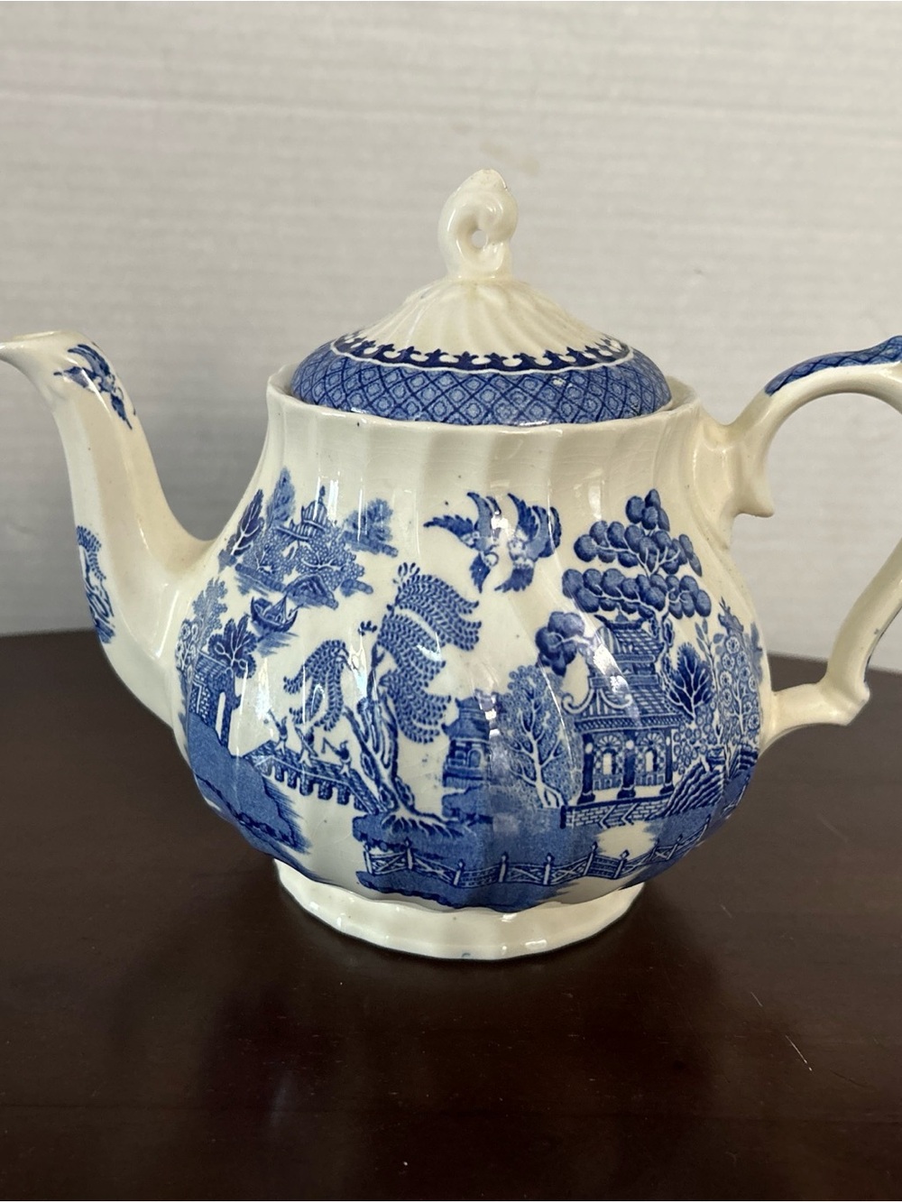 1950’s Sadler Blue & White Ceramic pottery Teapot